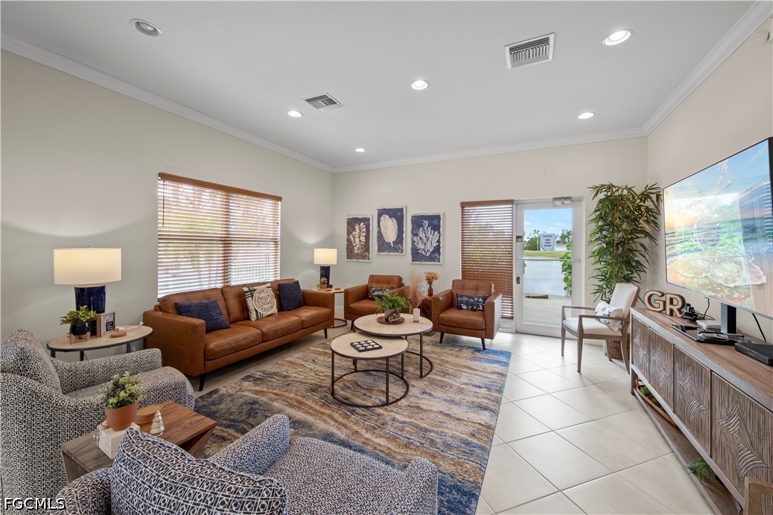 3 Bed Waterfront Home for Sale in Fort Myers, photo 41