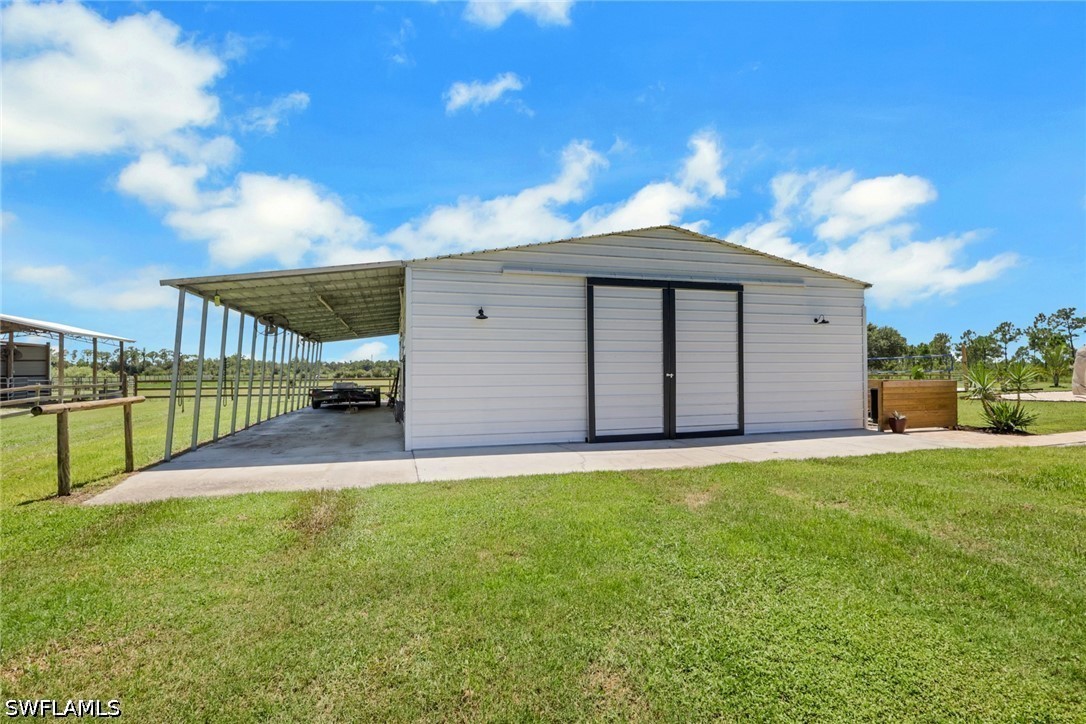 2 Bed Pool Home for Sale in Acreage, photo 41