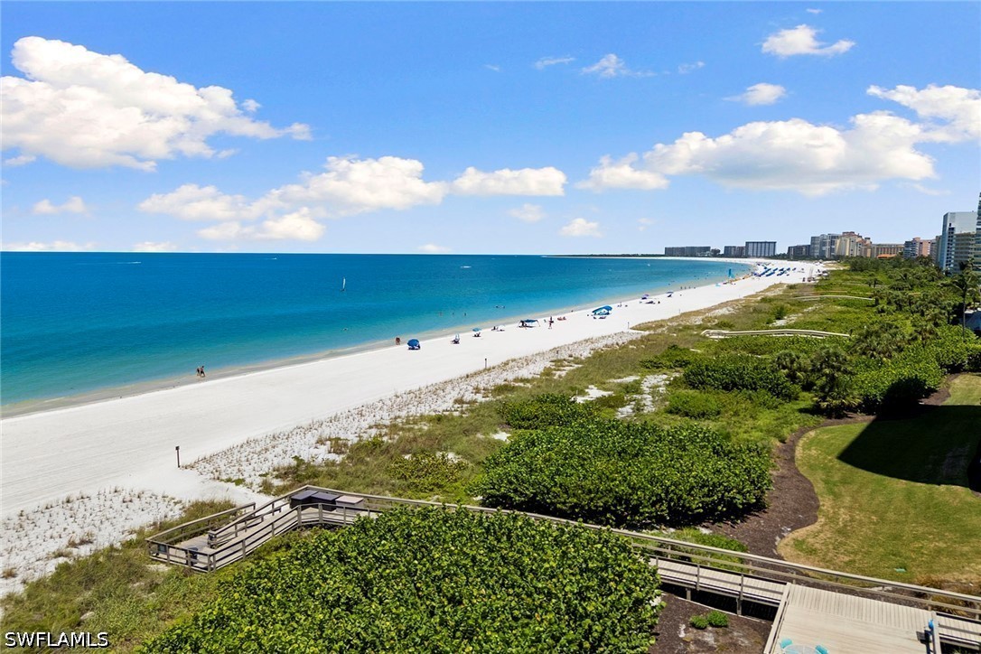 2 Bed Waterfront Home for Sale in Marco Island, photo 41