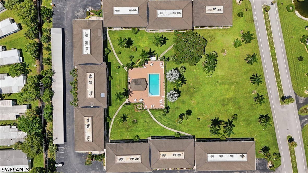 2 Bed Condominium for Sale in Naples, photo 41