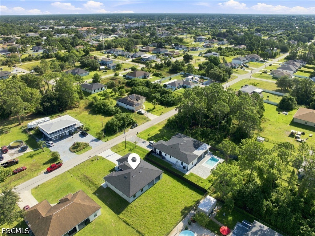 4 Bed SingleFamilyResidence for Sale in Lehigh Acres, photo 41