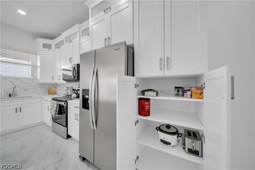 6 Bed Duplex for Sale in Lehigh Acres, photo 41
