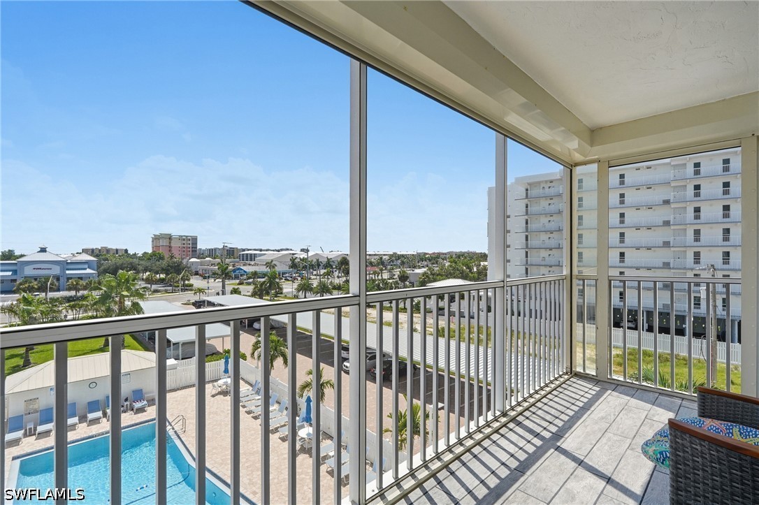 2 Bed Waterfront Home for Sale in Sand Caper, photo 41