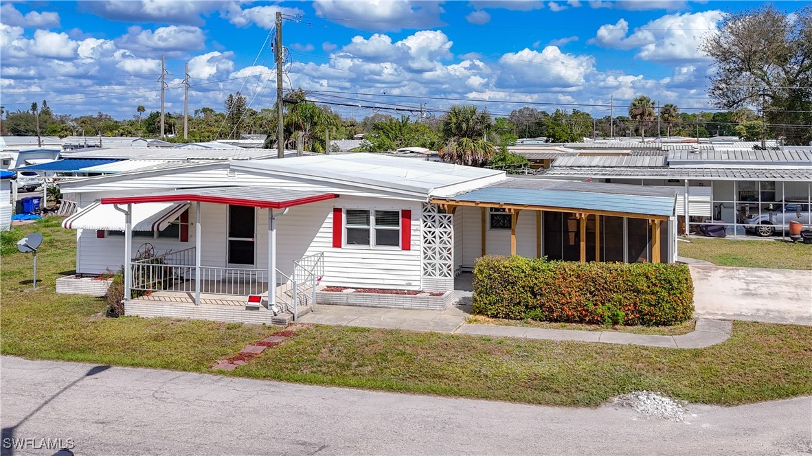 2 Bed ManufacturedHome for Sale in Mobile Manor, FL, $75,000 — photo 42