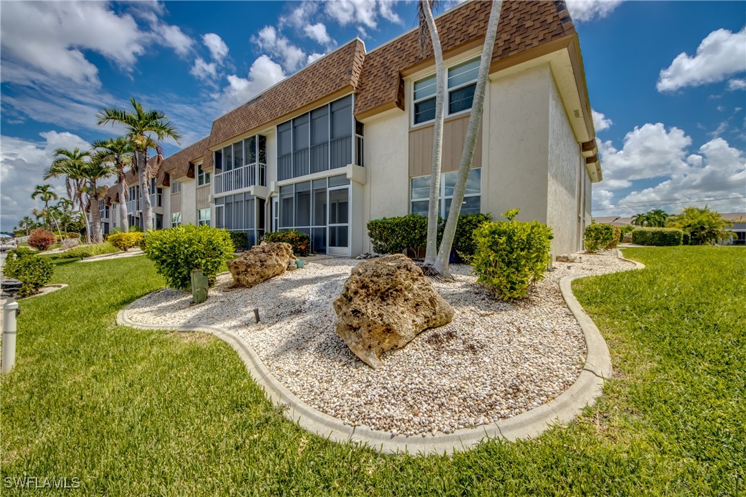 2 Bed Waterfront Home for Sale in Cape Coral, FL, $189,000 — photo 42