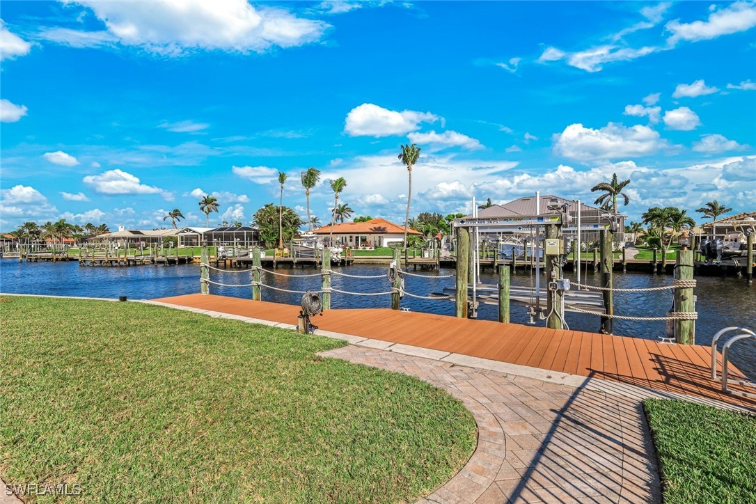 4 Bed Pool Home for Sale in Palm Acres, photo 42