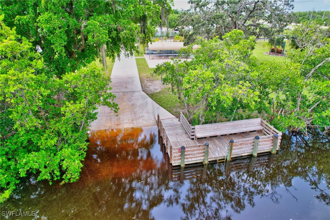 2 Bed ManufacturedHome for Sale in Riverwood, FL, $119,000 — photo 42