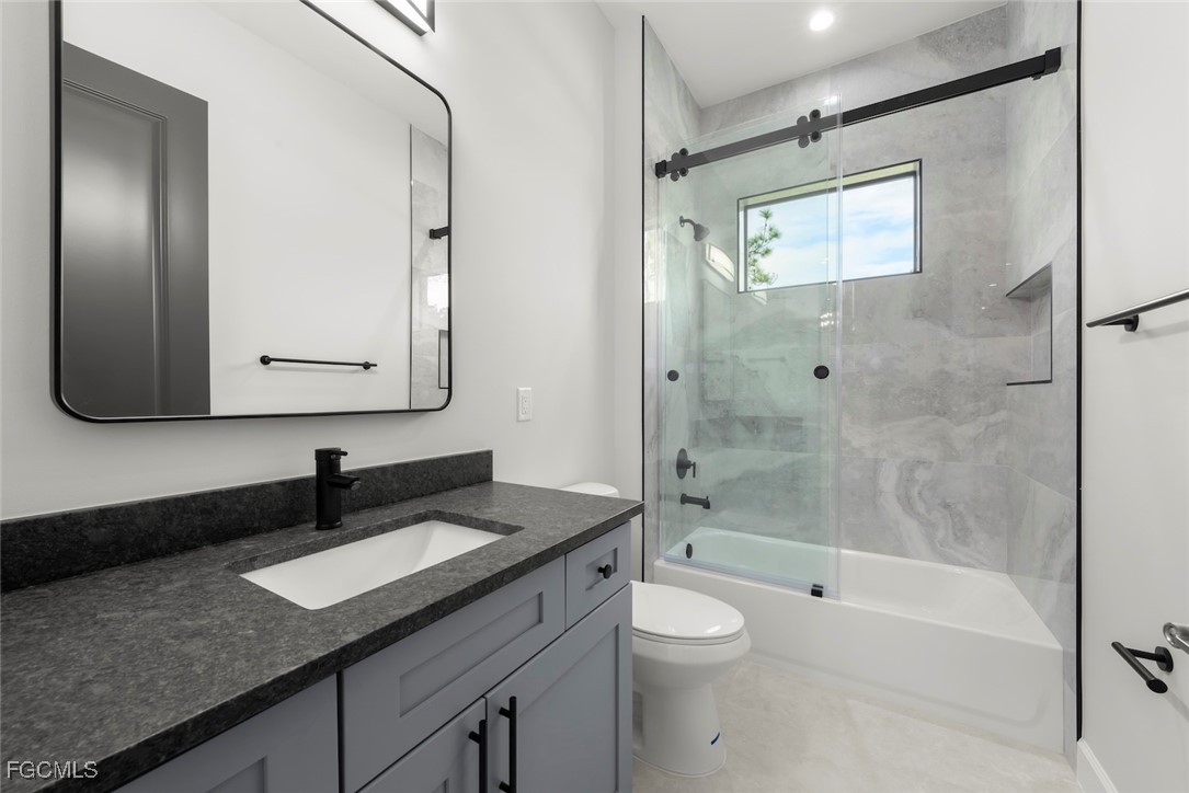 4 Bed SingleFamilyResidence for Sale in Naples, photo 42