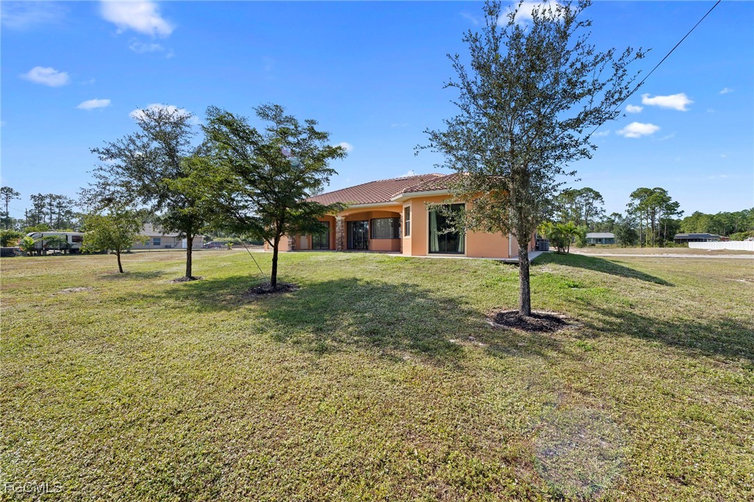 3 Bed SingleFamilyResidence for Sale in Lehigh Acres, photo 42