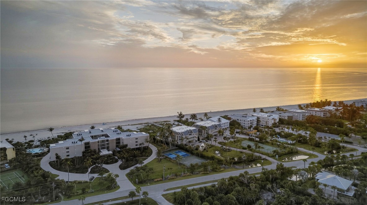 2 Bed Waterfront Home for Sale in Sanibel, photo 42