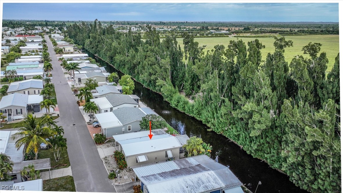 2 Bed Waterfront Home for Sale in Pine Island Cove, photo 42