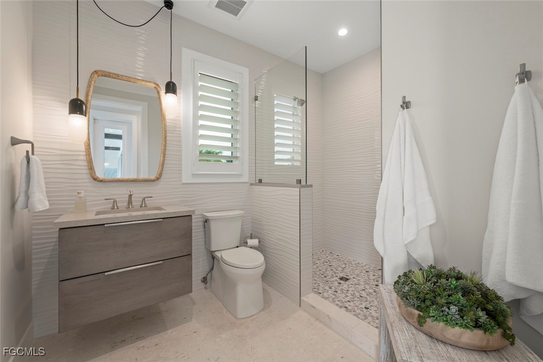 5 Bed Pool Home for Sale in Sanibel, photo 42
