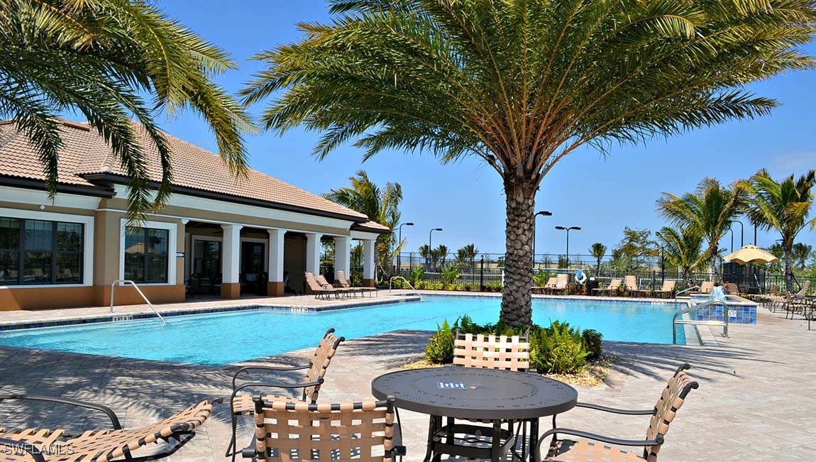 2 Bed Waterfront Home for Sale in Paloma, FL, $319,900 — photo 42