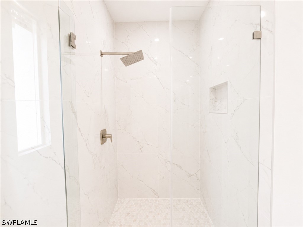 4 Bed SingleFamilyResidence for Sale in Lehigh Acres, photo 42