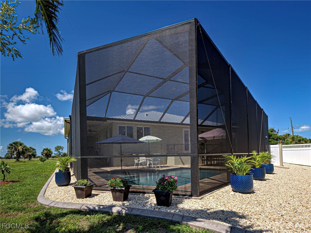 2 Bed Pool Home for Sale in Rotonda Villas, photo 42