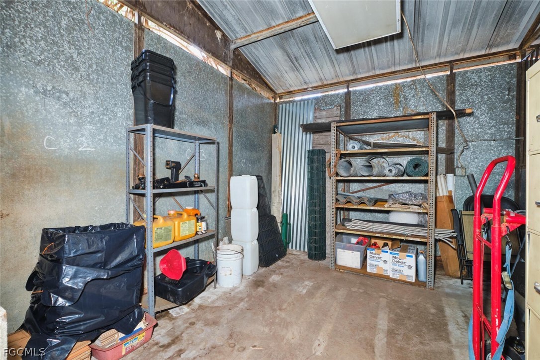 3 Bed SingleFamilyResidence for Sale in Naples, photo 42