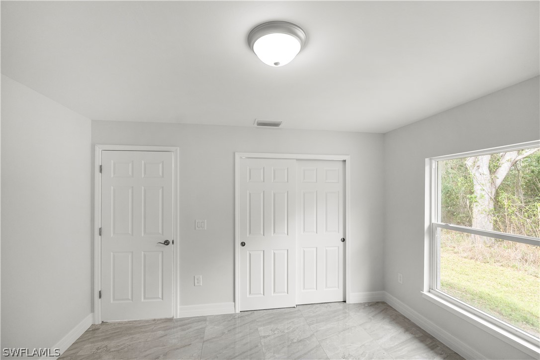3 Bed SingleFamilyResidence for Sale in Lehigh Acres, photo 42