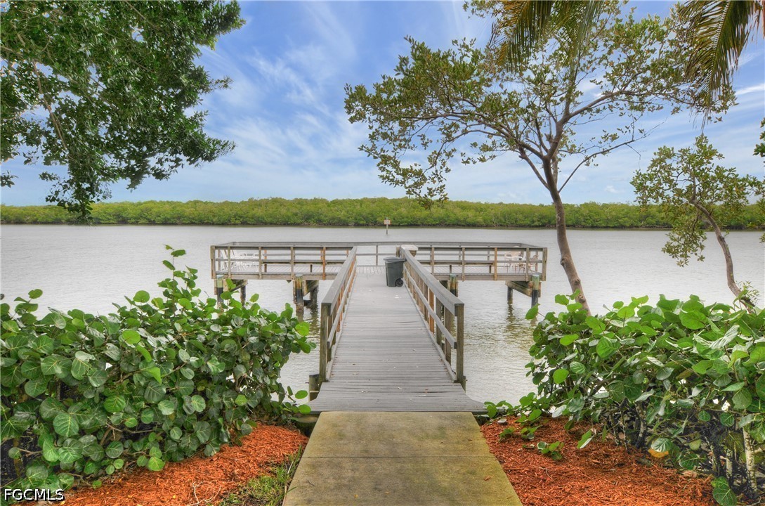 2 Bed Waterfront Home for Sale in Hibiscus Pointe, FL — photo 42
