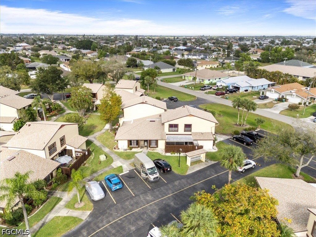 2 Bed Townhouse for Sale in Cape Coral, photo 42
