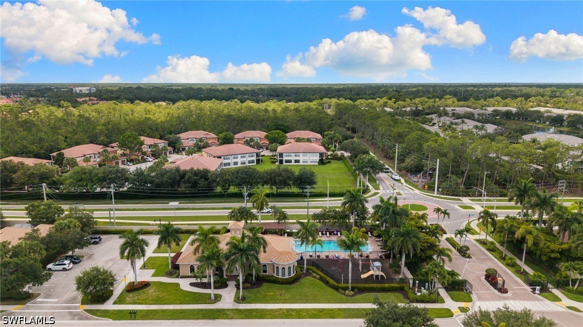 3 Bed SingleFamilyResidence for Sale in Naples, photo 42