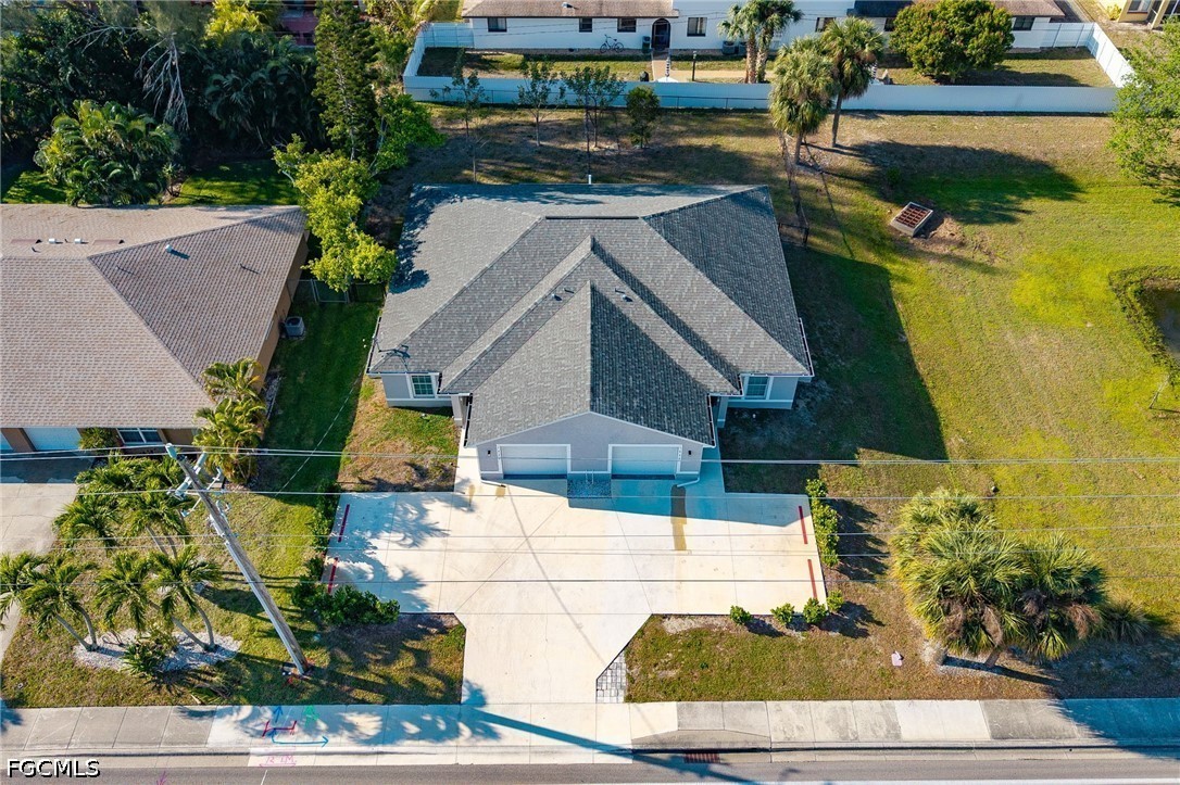 3 Bed Duplex for Sale in Cape Coral, photo 42