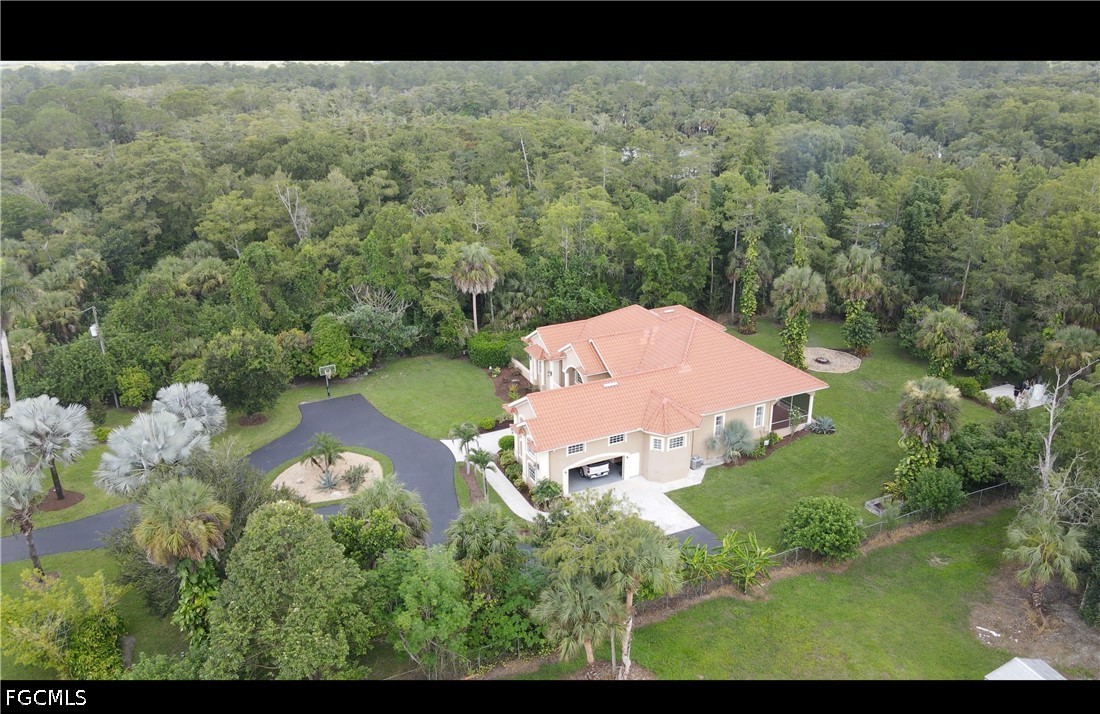 5 Bed SingleFamilyResidence for Sale in Naples, FL — photo 42