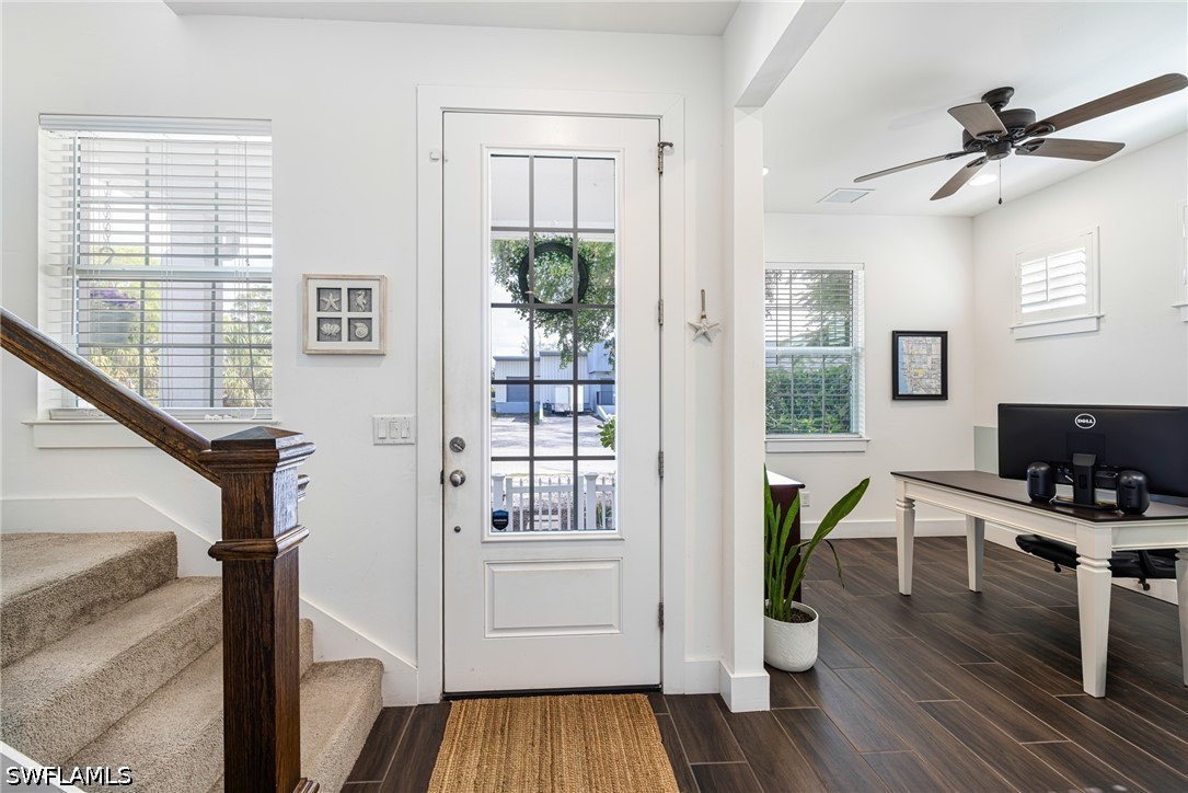 5 Bed SingleFamilyResidence for Sale in Kelly Plaza, FL — photo 42