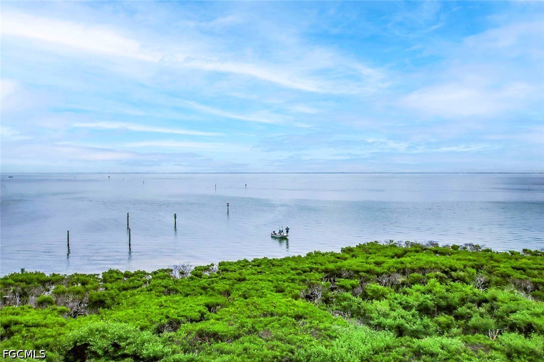 3 Bed Waterfront Home for Sale in Captiva, FL, $950,000 — photo 42