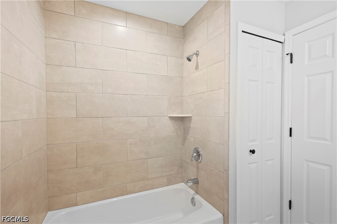 4 Bed SingleFamilyResidence for Sale in Florimond Manor, photo 42