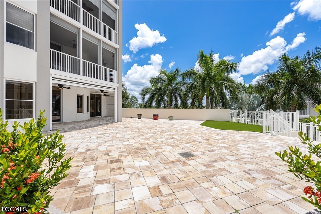 4 Bed Waterfront Home for Sale in Fort Myers, photo 42