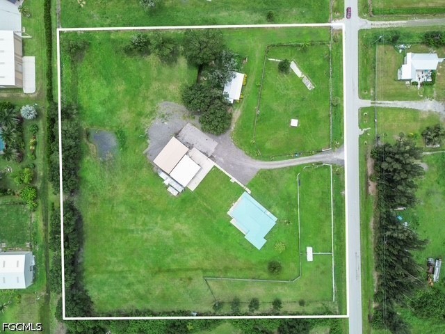 4 Bed SingleFamilyResidence for Sale in North Fort Myers, photo 42