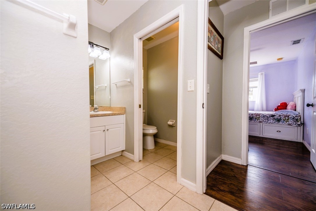 4 Bed SingleFamilyResidence for Sale in Cape Coral, photo 42