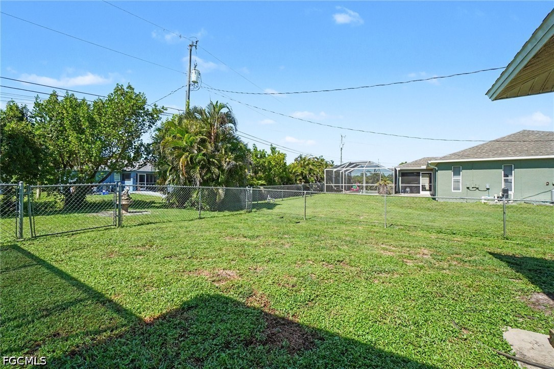 3 Bed Pool Home for Sale in Cape Coral, photo 42