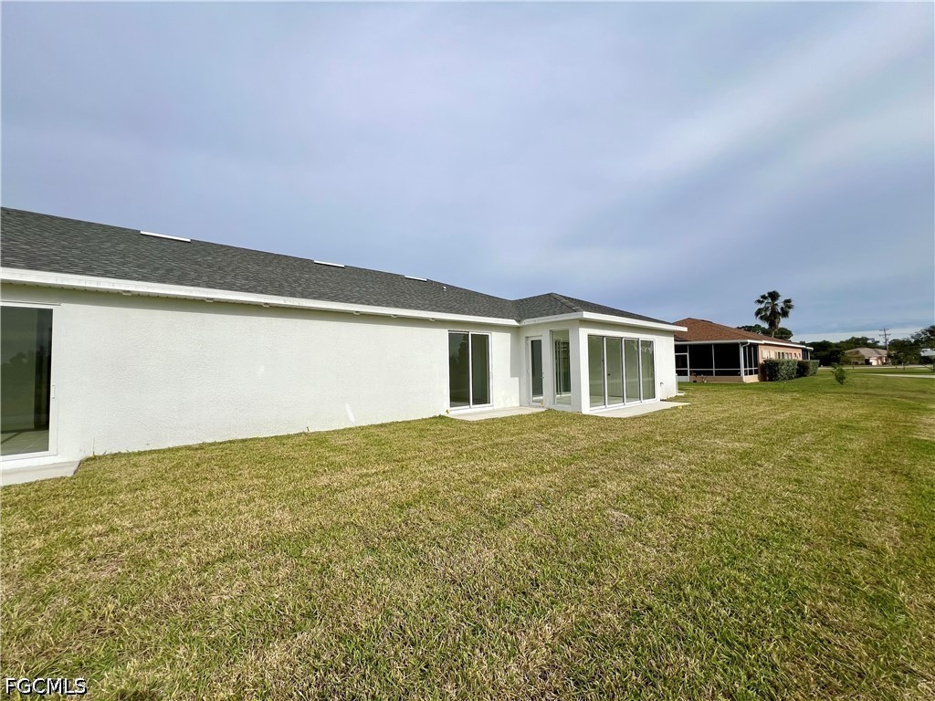 3 Bed Attached for Sale in Mirror Lakes, photo 42