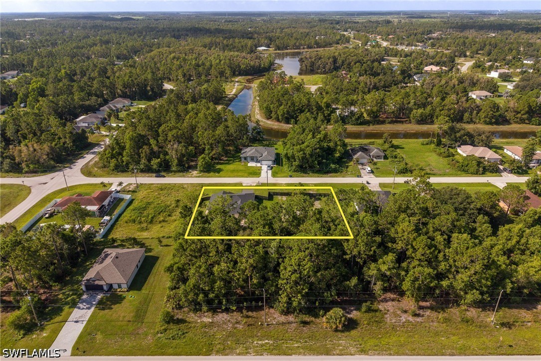 3 Bed SingleFamilyResidence for Sale in Mirror Lakes, photo 42