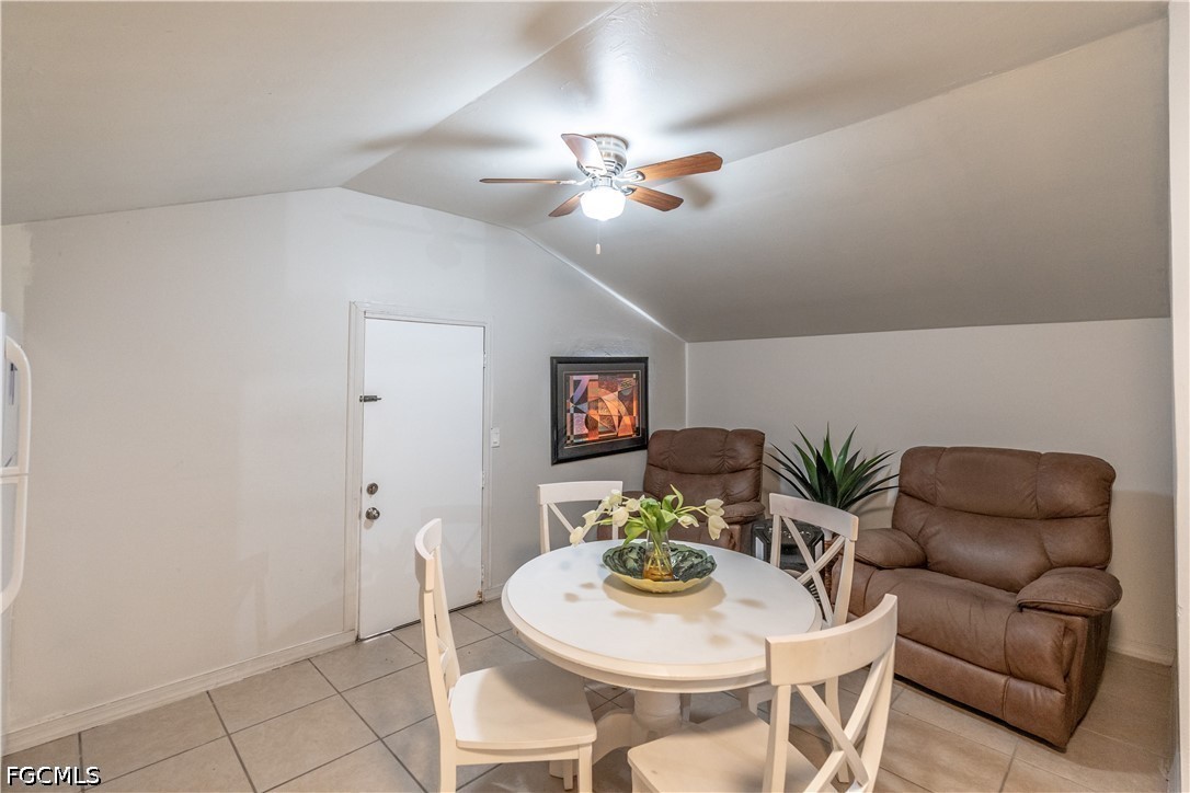 4 Bed SingleFamilyResidence for Sale in Naples, photo 42