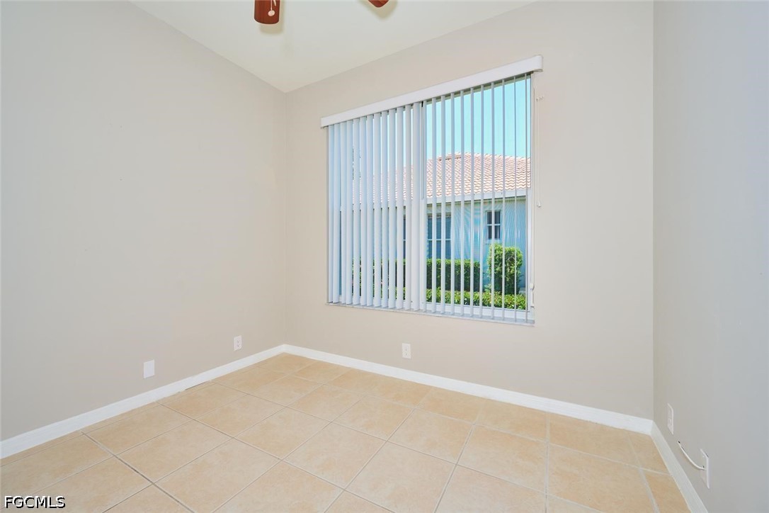 2 Bed Waterfront Home for Sale in Fort Myers, photo 42