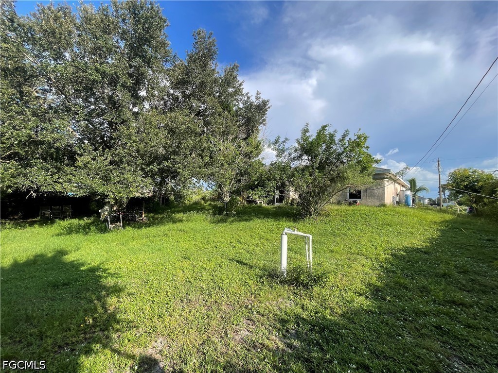 3 Bed SingleFamilyResidence for Sale in Lehigh Acres, photo 42