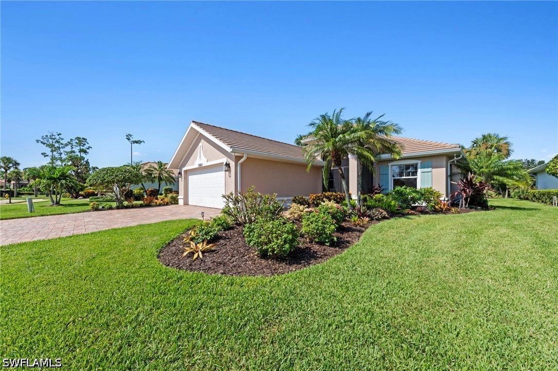 3 Bed Pool Home for Sale in Villa Capri, photo 42