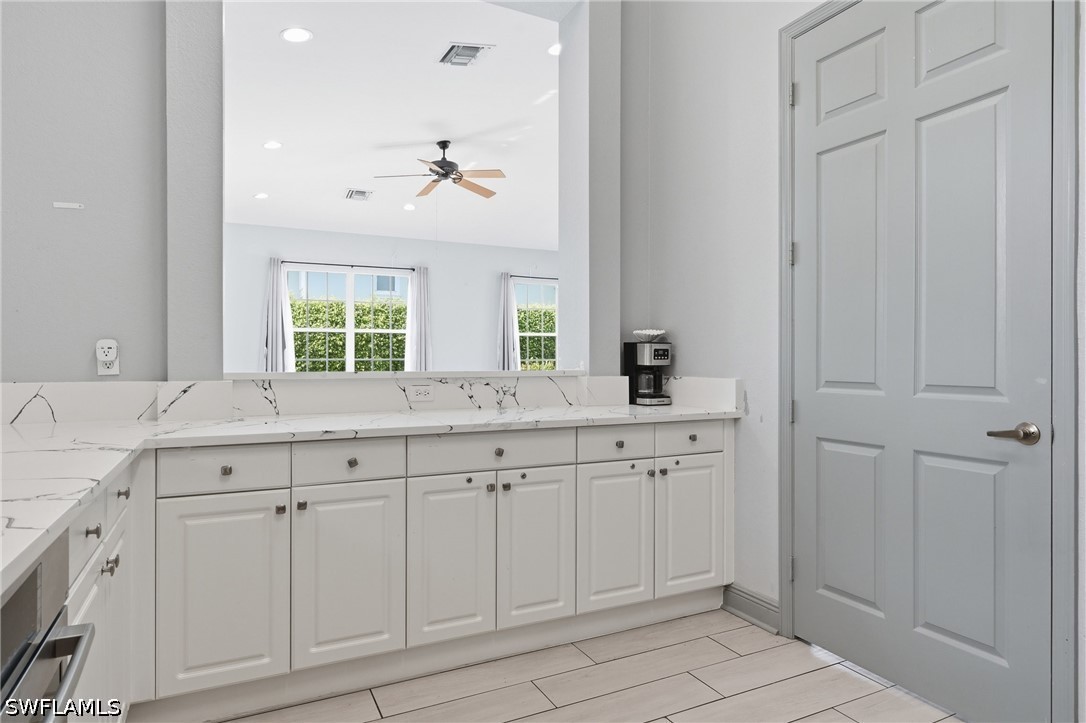 2 Bed Condominium for Sale in Mariposa, photo 42