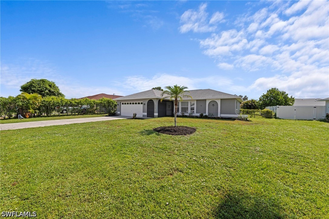 3 Bed SingleFamilyResidence for Sale in Cape Coral, photo 42