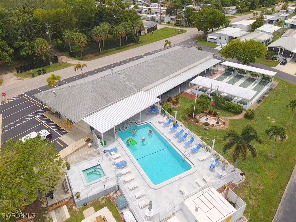 3 Bed ManufacturedHome for Sale in Naples, FL, $250,000 — photo 43