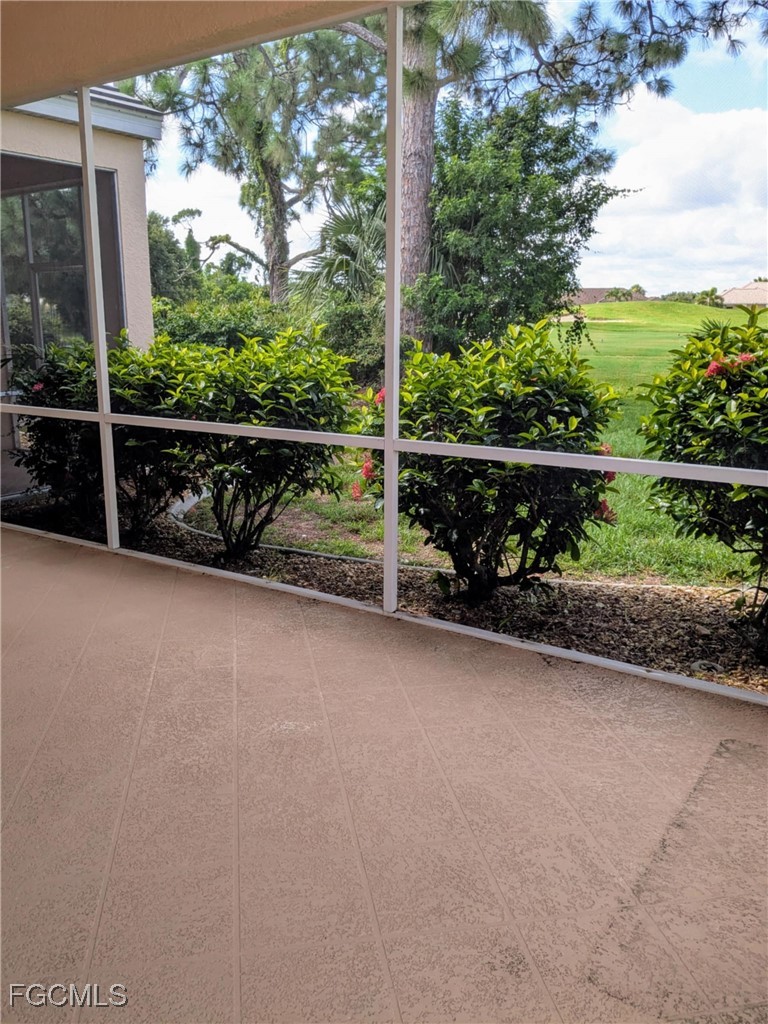 3 Bed SingleFamilyResidence for Sale in Seminole, FL — photo 43