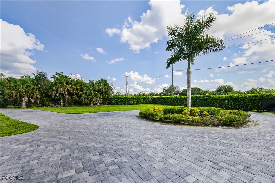 4 Bed Pool Home for Sale in Naples, photo 43