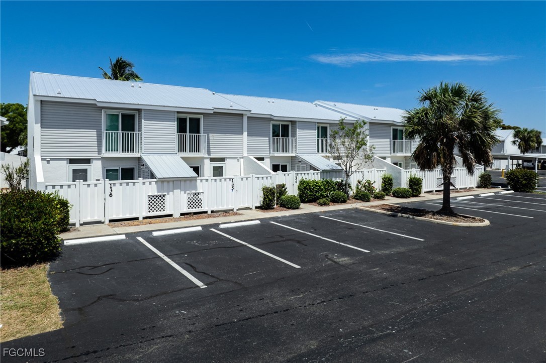 2 Bed Waterfront Home for Sale in Boardwalk Caper, photo 43