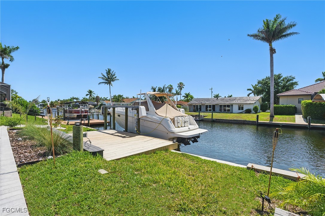 3 Bed Pool Home for Sale in Cape Coral, photo 43