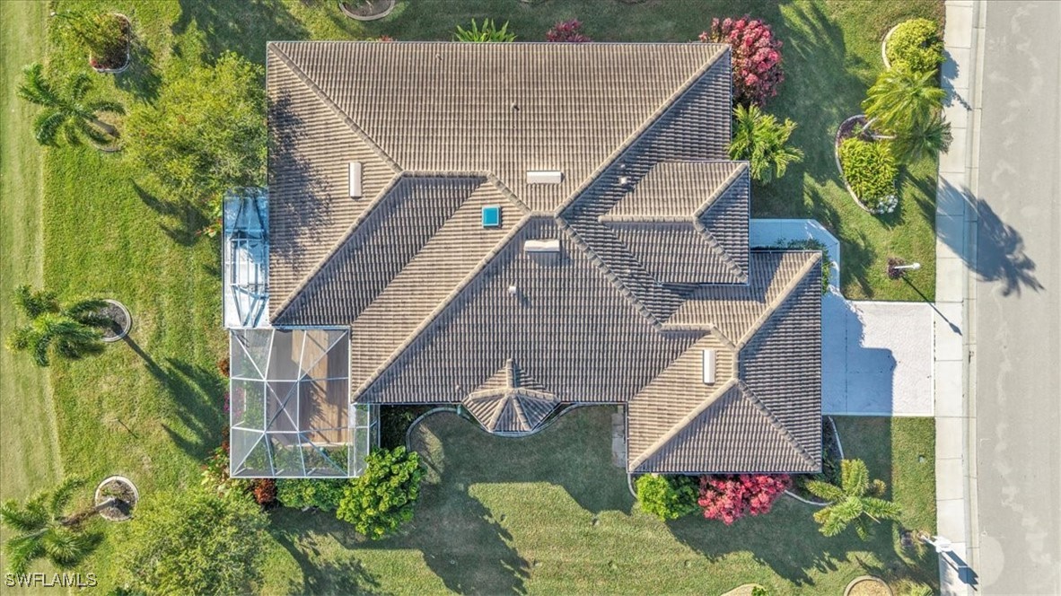 2 Bed SingleFamilyResidence for Sale in North Fort Myers, FL — photo 43