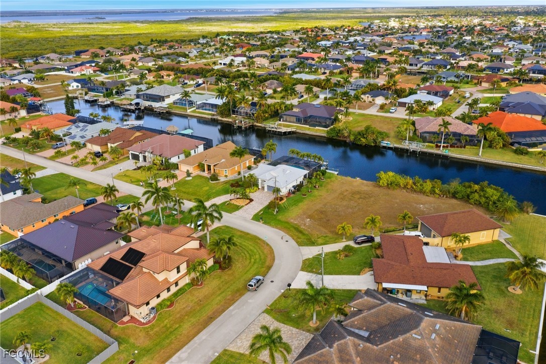 3 Bed Pool Home for Sale in Cape Coral, photo 43