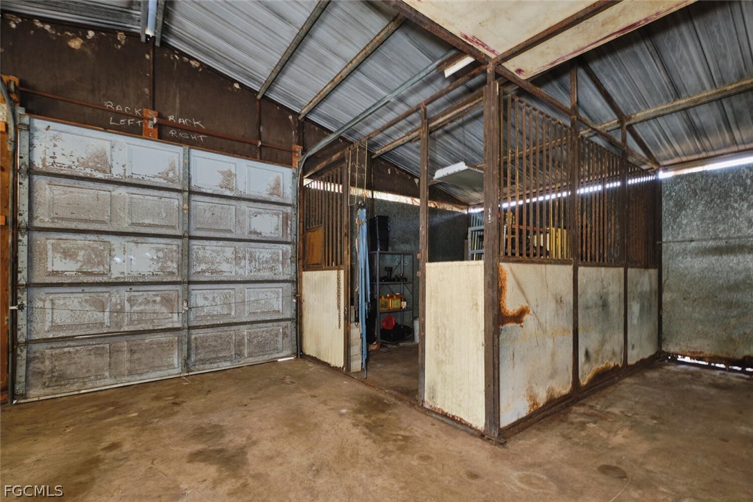 3 Bed SingleFamilyResidence for Sale in Naples, photo 43