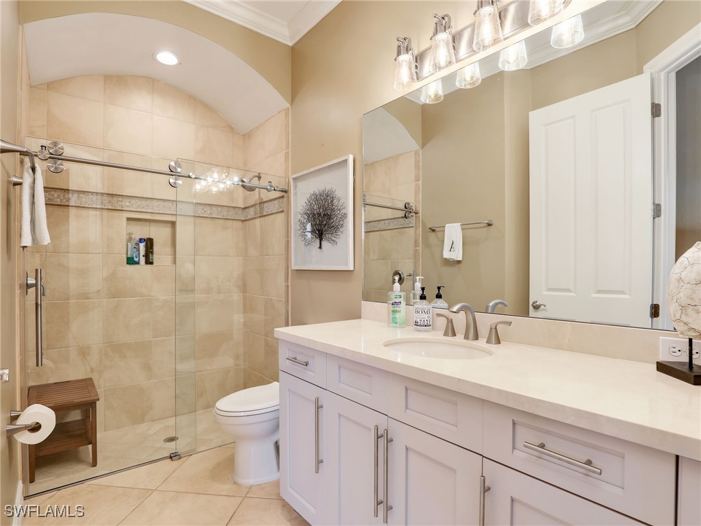 4 Bed Pool Home for Sale in Grande Estates, photo 43